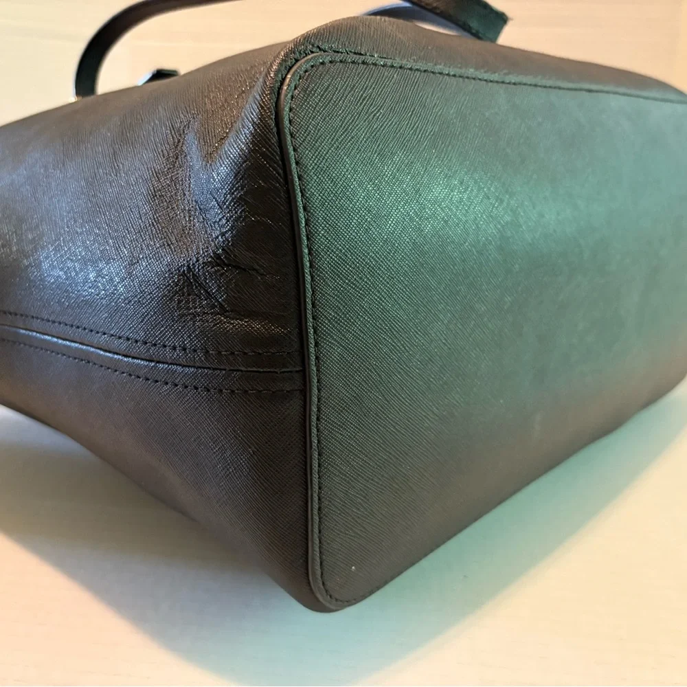 Michael Kors Black Tote Bag - Picture 10 of 12